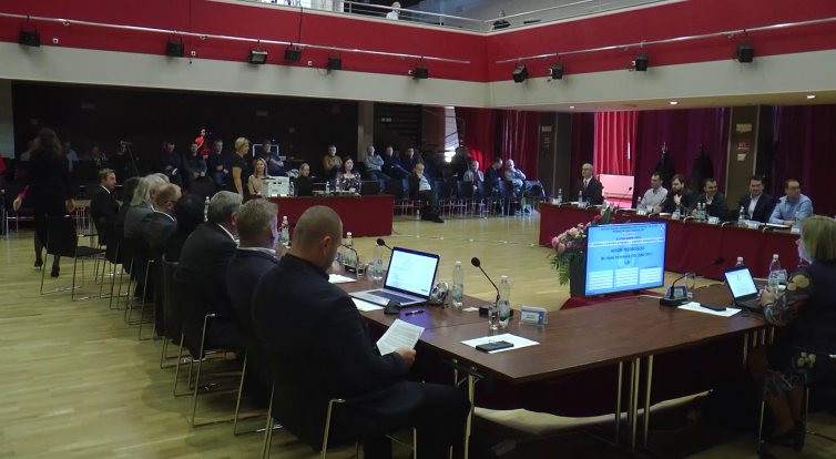 Hana Večerková obhájila post starostky