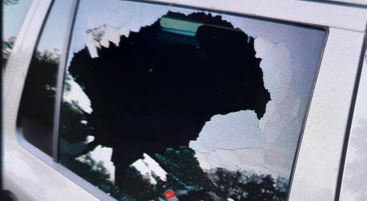 Policisté na Zlínsku řeší vloupání do vozidel. Zloděje lákají odložené peněženky