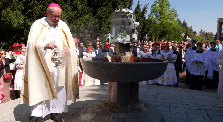 Lázeňské prameny v Luhačovicích hlásí otevřeno