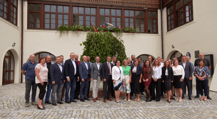 Hejtmanský den v Žeranovicích se zaměřil na palčivá témata místní akční skupiny Partnerství Moštěnka