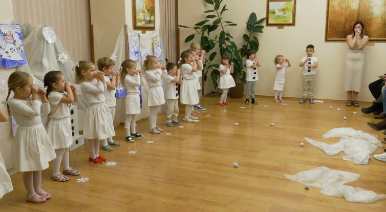 Besídku s vánočním tvořením vidělo přes půl stovky nadšených diváků