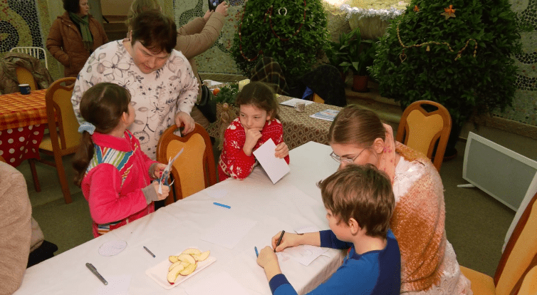 Pohádkové čtení nabídlo i ukázku vánočních zvyků na Slovácku