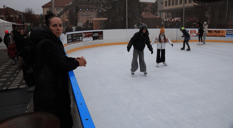 Na fašank a o jarních prázdninách bude bruslení zdarma