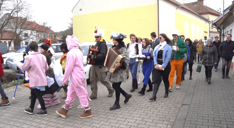 Fašaňkový průvod prošel Blatnicí a připomněl nadcházející půst