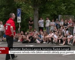 Fingovaná nehoda měla žákům osvěžit zásady první pomoci