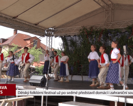 Dětský folklórní festival představil domácí i zahraniční soubory