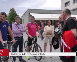 Radní vyjeli do terénu na kolech
