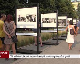 Výstava Okamžiky sametové revoluce