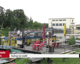 Swing na vodě