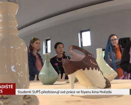 Ve foyer kina Hvězda vystavují studenti SUPŠ