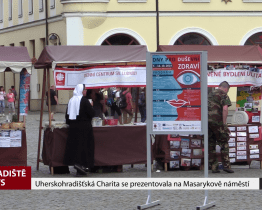 Uherskohradišťská charita se prezentovala na Masarykově náměstí
