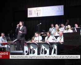 Zdravotnický ples zaplnil prostory Klubu kultury už po čtyřiadvacáté
