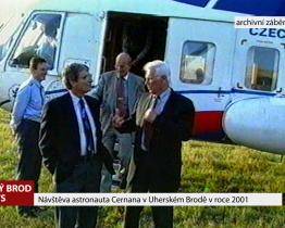 Návštěva astronauta Cernana v Uherském Brodě v roce 2001 