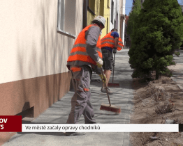 Ve městě začaly opravy chodníků