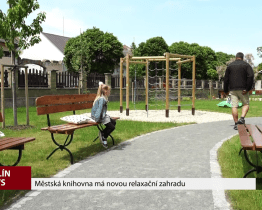 Městská knihovna má novou relaxační zahradu