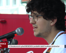 V Otrokovicích před BESEDOU proběhl další hudební podvečer