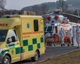 Zlínská nemocnice přebírá covidové pacienty z přetížených krajů