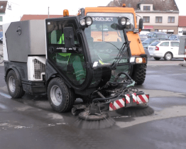 Začala bloková očista města