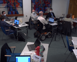 Hoteliéři a ubytovatelé chtěli snížit poplatky, město nabídlo slevu