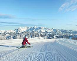 Provozovatelé skiareálů se dočkali. Lanovky a vleky od pondělí opět v akci
