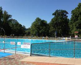 Otrokovické koupaliště čeká rekonstrukce