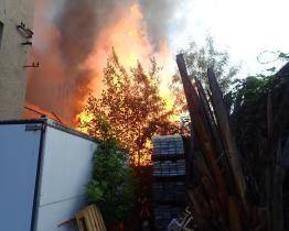 V Kroměříži hořel průmyslový areál