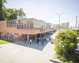 Vedení kraje a města řeší špatný stav autobusového nádraží