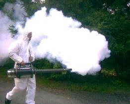 V Otrokovicích se dnes večer budou hubit komáři