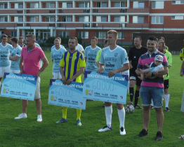 Při fotbalové benefici se vybralo 215 tisíc korun