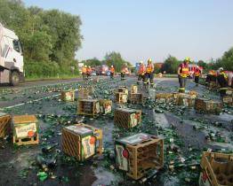 Dopravu zkomplikovalo rozlité pivo