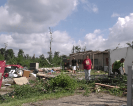 V zoo sčítají škody po tornádu