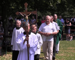 Novoveská farnost se vydala na pouť ke kapli sv. Antonína