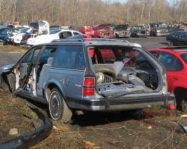 Vsetín se snaží zbavit autovraků