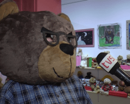 Ve Slováckém muzeu prožily děti večer mezi medvědy