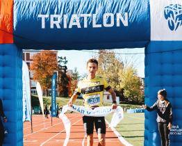 Je dobojováno. Aquatlonový pohár ovládli Zikmund a Dvořáková