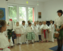 Mateřská škola v Jarošově si užila Den v kroji