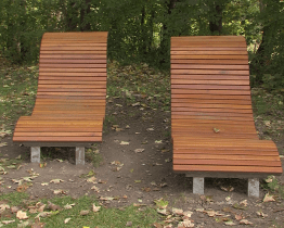 Kouzelná dřevěná cesta a koloběžkový ráj už slouží lidem