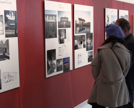 Ve školní galerii je k vidění výstava architektonického studia SENAA