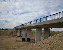 Stavba dálnice D49 mezi Hulínem a Fryštákem dostala konečně zelenou