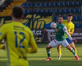 Ve Zlíně při remíze s Jabloncem zářili brankáři, Slovácko klopýtlo v Karviné 