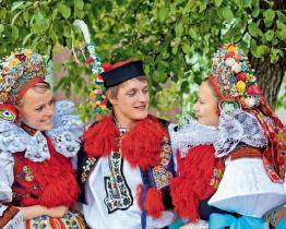 Zlínský kraj vydává nový zpěvník lidových písní z Valašska. Některé jsou staré až 200 let