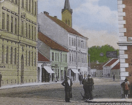 Kalendář obsahuje historické pohlednice