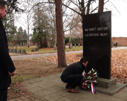 Vedení města vzpomnělo na padlé vojáky