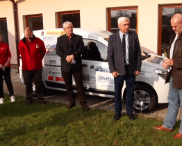 Charita převzala pro pečovatelskou službu nové auto