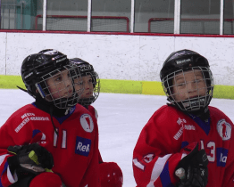 Hokejisté pátých tříd Uherského Hradiště nejsou jen kluci
