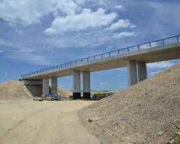 Začala dlouho očekávaná stavba úseku dálnice D49 mezi Hulínem a Fryštákem