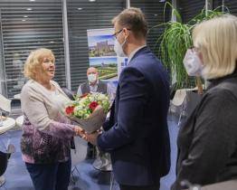 Hejtman udělil vyznamenání sedmi dárcům kostní dřeně