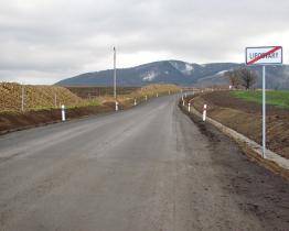 Silnice z Loukova do Libosvár dostala nový kabát