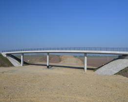 Stavba dálnice D49 mezi Hulínem a Fryštákem se komplikuje