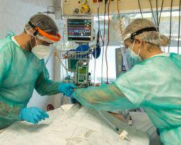 Počet nakažených ve Zlínském kraji roste. Covid-19 má aktuálně 16 326 lidí